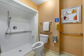 Best Western Plus Stovall's Inn