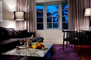 Leslie Hotel Ocean Drive