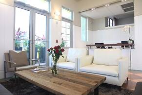 Leslie Hotel Ocean Drive