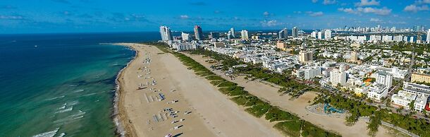 Leslie Hotel Ocean Drive