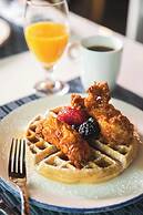 Le Meridien Atlanta Perimeter by Marriott