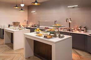 Sheraton Detroit Novi Hotel