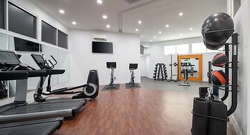 Embassy Suites by Hilton Crystal City National Airport