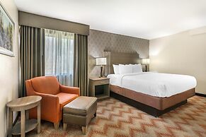Best Western Plus Sonora Oaks Hotel & Conference Center