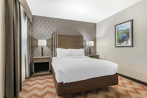 Best Western Plus Sonora Oaks Hotel & Conference Center