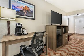 Best Western Plus Sonora Oaks Hotel & Conference Center