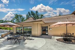 Best Western Plus Sonora Oaks Hotel & Conference Center