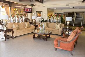 Comfort Suites Paradise Island