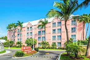 Comfort Suites Paradise Island