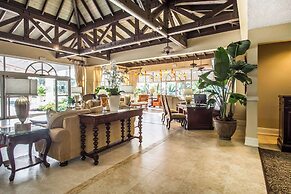 Comfort Suites Paradise Island