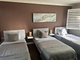 Cabana Inn & Suites
