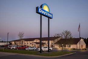 Days Inn by Wyndham Black River Falls I-94 on ATV Trail
