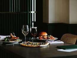 Fairmont Banff Springs