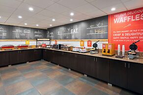 Hampton Inn Buffalo-Airport / Galleria Mall