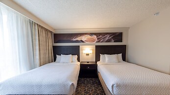 Embassy Suites by Hilton Phoenix Biltmore