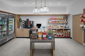 Embassy Suites by Hilton Phoenix Biltmore