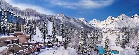 Everline Resort and Spa, Lake Tahoe