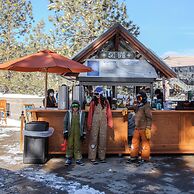 Everline Resort and Spa, Lake Tahoe
