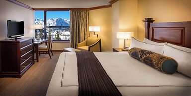 Everline Resort and Spa, Lake Tahoe