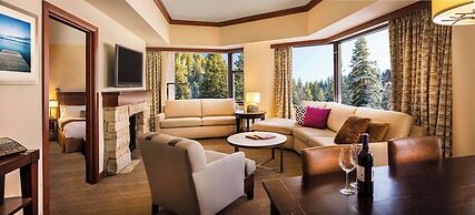 Everline Resort and Spa, Lake Tahoe