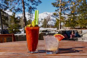Everline Resort and Spa, Lake Tahoe