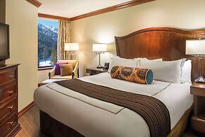 Everline Resort and Spa, Lake Tahoe