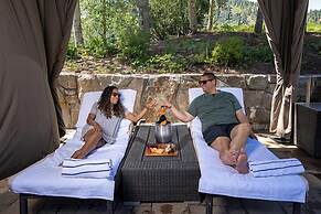 Everline Resort and Spa, Lake Tahoe