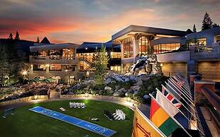 Everline Resort and Spa, Lake Tahoe