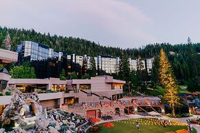 Everline Resort and Spa, Lake Tahoe