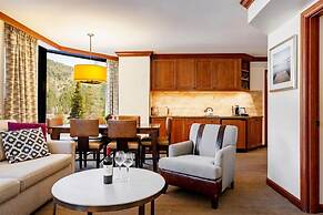 Everline Resort and Spa, Lake Tahoe