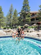 Everline Resort and Spa, Lake Tahoe