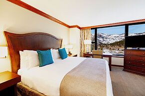Everline Resort and Spa, Lake Tahoe