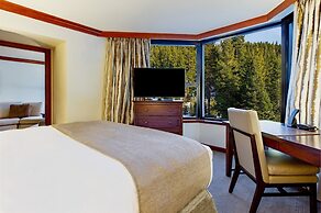 Everline Resort and Spa, Lake Tahoe