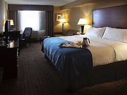 Holiday Inn and Suites Winnipeg Downtown by IHG