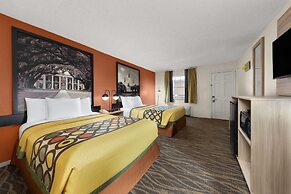 Super 8 by Wyndham New Orleans
