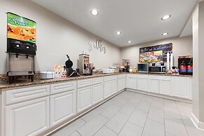 Super 8 by Wyndham New Orleans