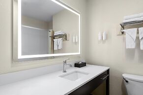 Super 8 by Wyndham New Orleans