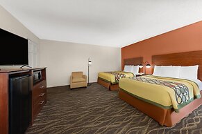 Super 8 by Wyndham New Orleans