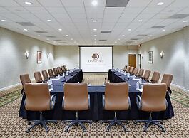 DoubleTree by Hilton Washington DC - Crystal City