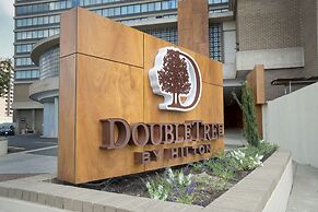 DoubleTree by Hilton Washington DC - Crystal City