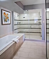 DoubleTree by Hilton Washington DC - Crystal City