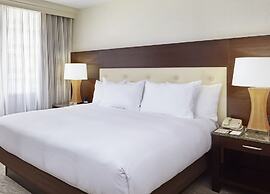 DoubleTree by Hilton Washington DC - Crystal City