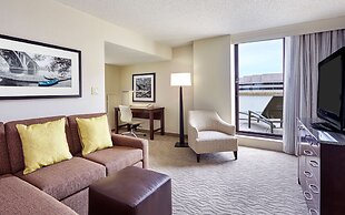 DoubleTree by Hilton Washington DC - Crystal City