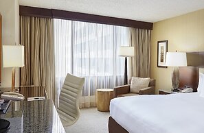 DoubleTree by Hilton Washington DC - Crystal City