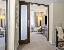 DoubleTree by Hilton Washington DC - Crystal City