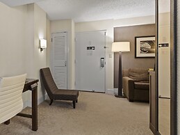 DoubleTree by Hilton Washington DC - Crystal City