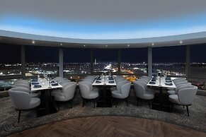 DoubleTree by Hilton Washington DC - Crystal City