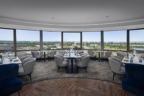 DoubleTree by Hilton Washington DC - Crystal City