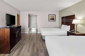 Best Western Luxbury Inn Fort Wayne