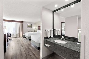 Best Western Luxbury Inn Fort Wayne
